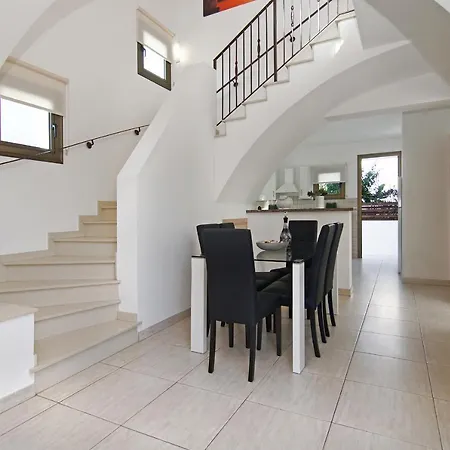 Villa Ingrid *